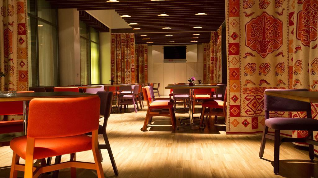 The Gerald'S Hotel Radauti Ngoại thất bức ảnh